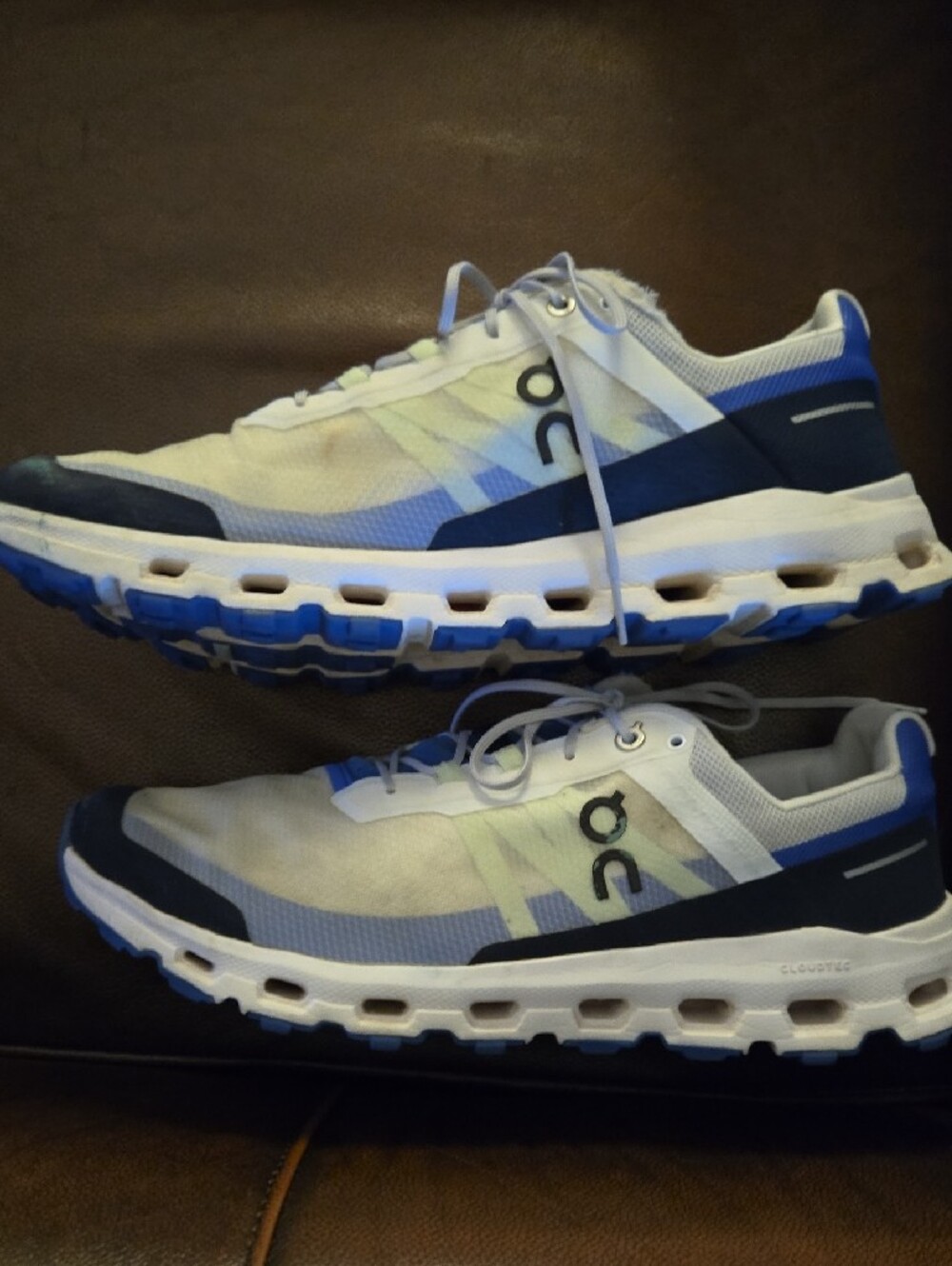 On Cloud Cloudtec Helion White Blue Running Shoe Men Sz 11 Clean Good Condition - Picture 7 of 12